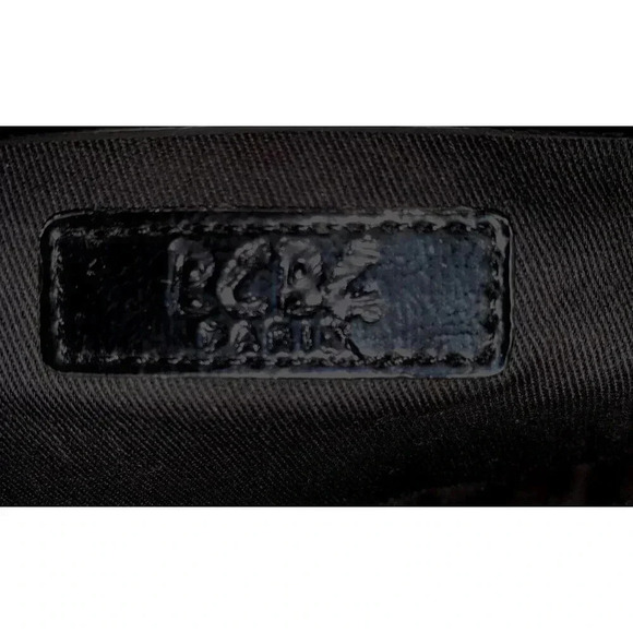 Vintage BCBG Paris Patent Leather Purse Crescent Large O Ring Y2K - Picture 6 of 8